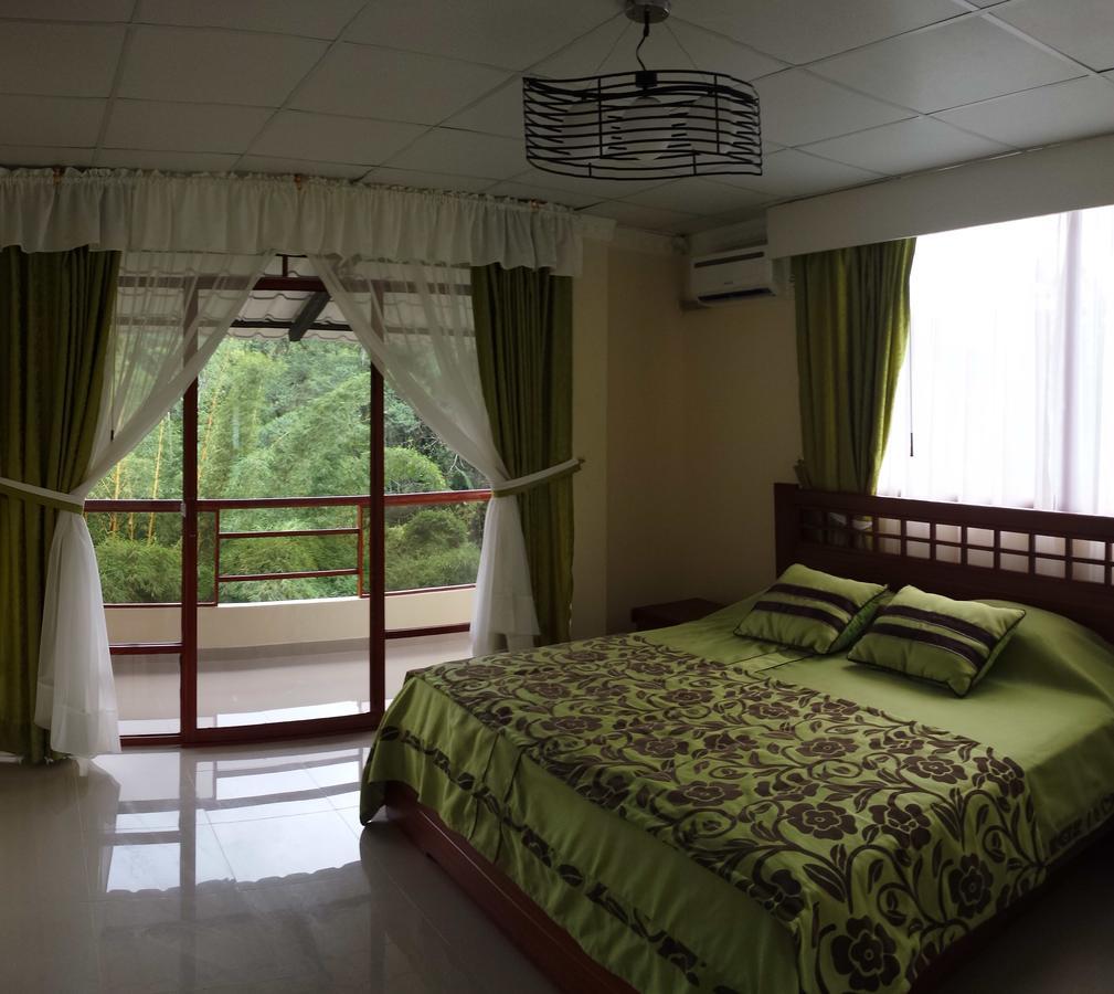 Hosteria Kasadasa Santo Domingo de los Colorados Ngoại thất bức ảnh