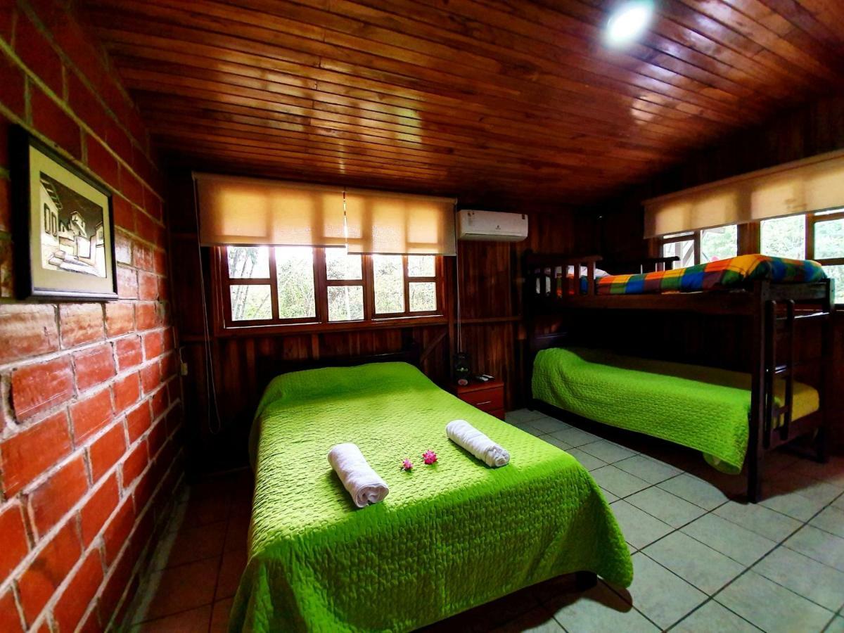 Hosteria Kasadasa Santo Domingo de los Colorados Ngoại thất bức ảnh